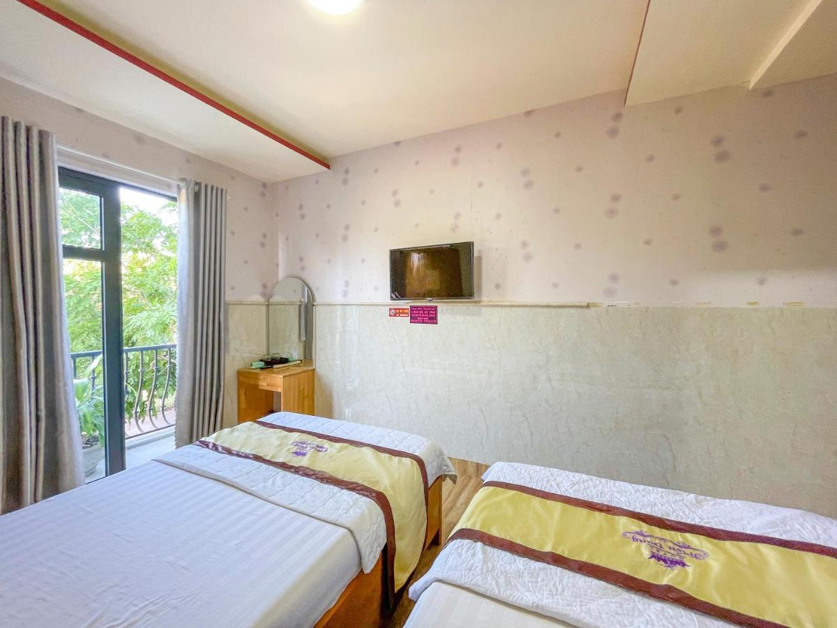 Hotel Khách sạn Triều Dâng Tuy Hoa Esterno foto